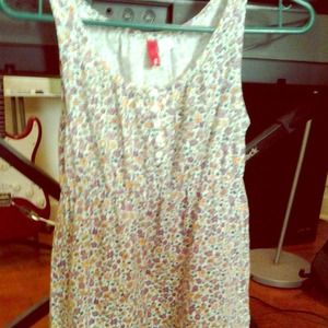 BRAND NEW; Floral summer dress