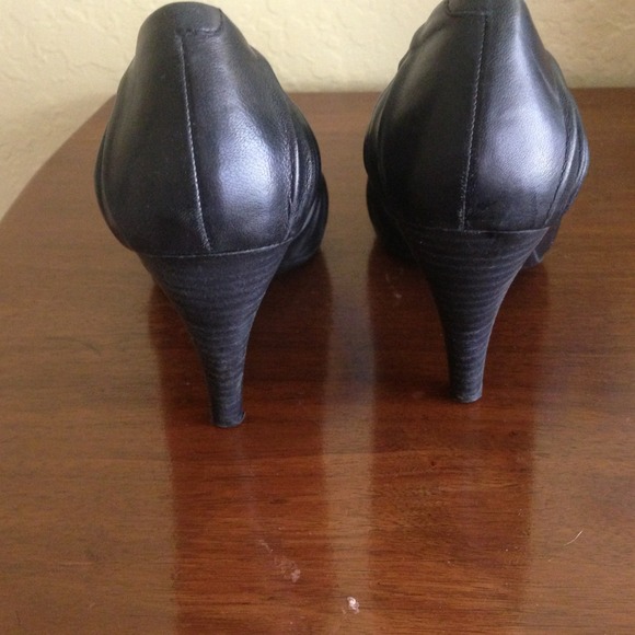 Jessica Simpson - Picture 2 of 3