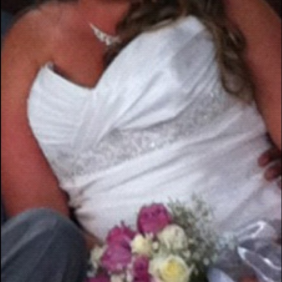 Wedding dress