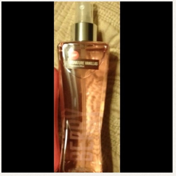 *Reserved for @socalgurl: 1 bottle of body spray