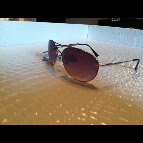BUNDLED New Gap Aviator Sunglasses