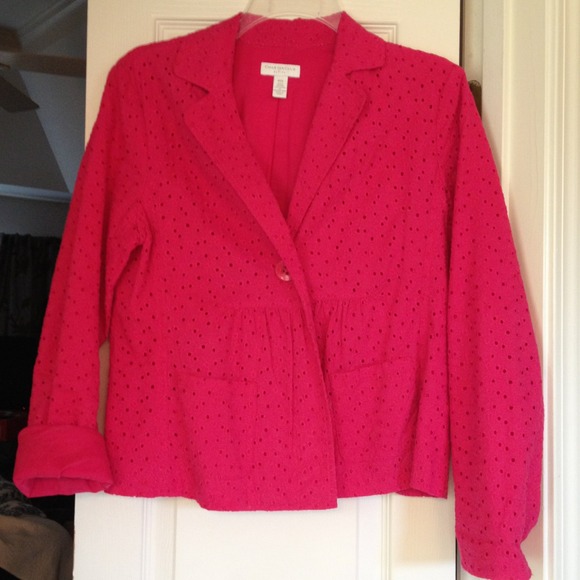 **Reduced** Pink eyelet jacket