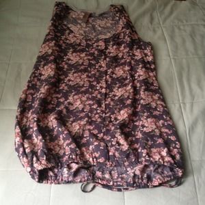 ♥Sold♥ Vintage floral top