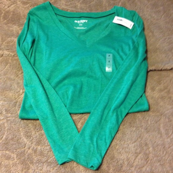Long sleeve green tee shirt old navy