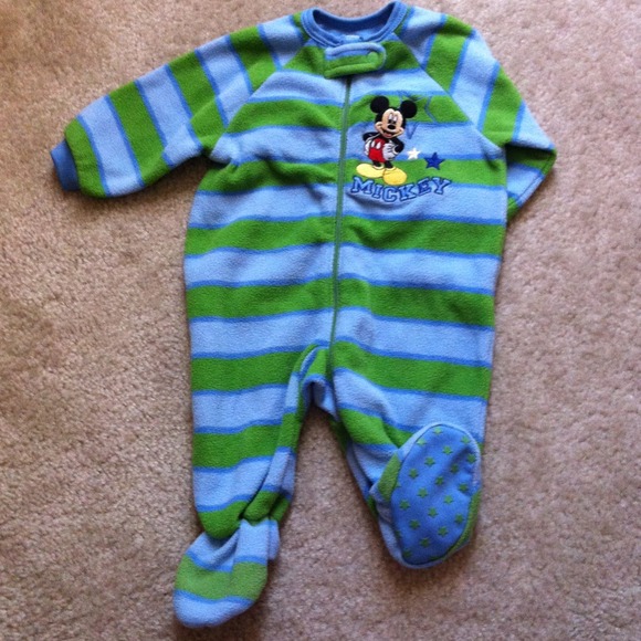 ✂ Reduced!! Disney micro fleece jumpsuit