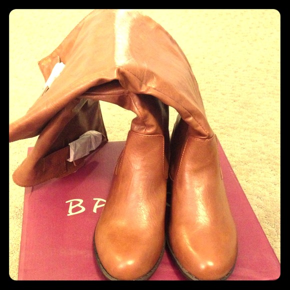 Mid-Calf 'Montage' Boot in Chestnut