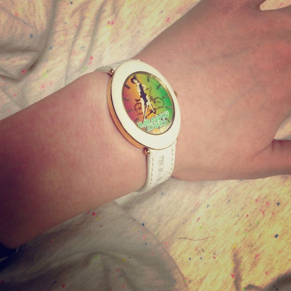 💥JUST REDUCED💥 Harajuku Lovers watch
