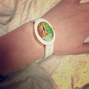 💥JUST REDUCED💥 Harajuku Lovers watch