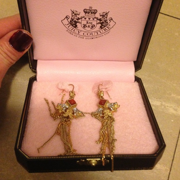 Bundled - NWOT - Juicy couture earrings - Picture 2 of 3