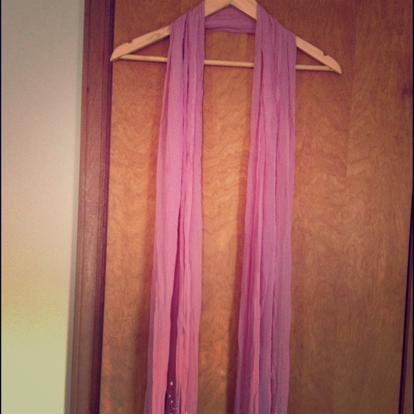 NWT Lord & Taylor pink wrap with shimmer on end - Picture 1 of 3