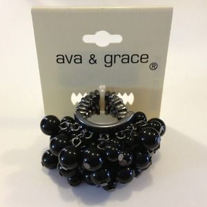 💥SOLD IN BUNDLE Dangle ring