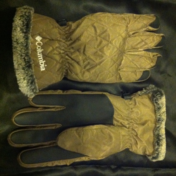 Columbia gloves