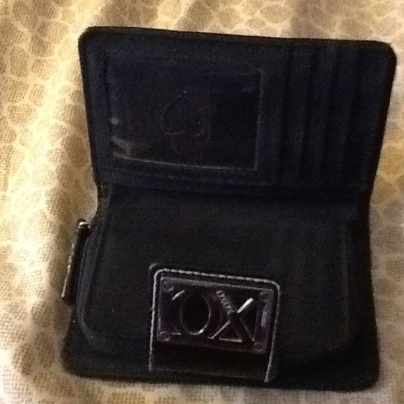 Wallet - Picture 2 of 3