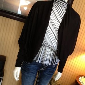 Black sweater with adorable sleeves