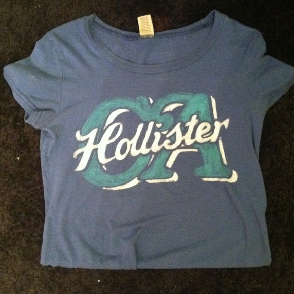 Medium hollister blue tshirt