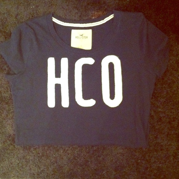 Large hollister dark black tee