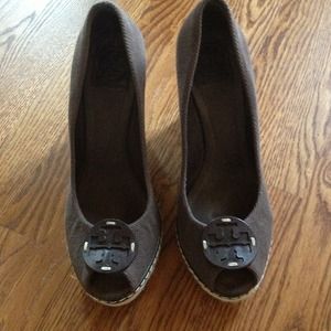 REDUCED⬇Tory Burch Espadrille Wedges Size 11 M