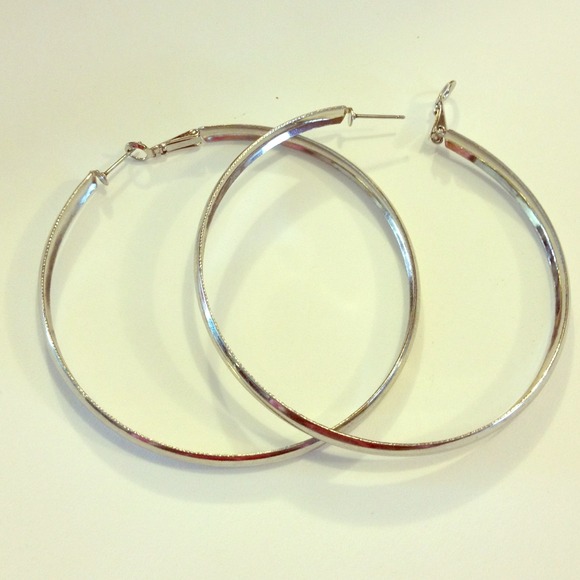 Silver simple hoops