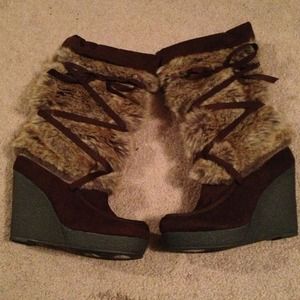 SALE - Brown wedge boots