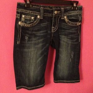 Miss Me jeans! Bermuda NEVER BEEN WORN!