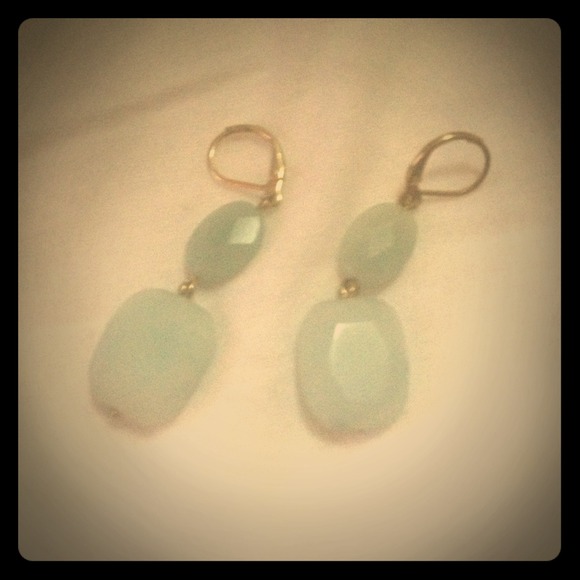 ⭐SOLD⭐Light Green Stone Drop Earrings