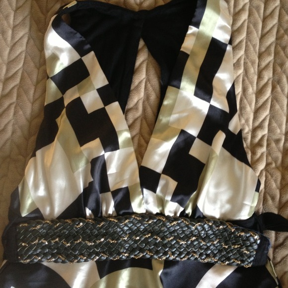 *SOLD IN BUNDLE* Silky Asymmetrical Bandana Dress - Picture 2 of 4