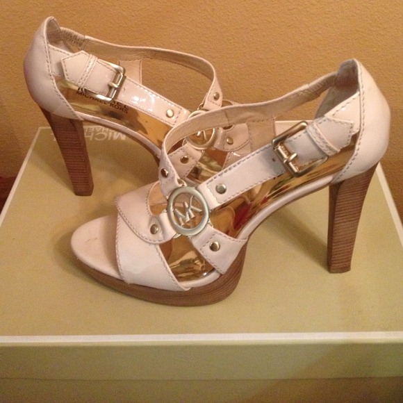 RESERVE-for Karin Michael Kors
