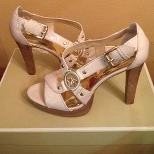 RESERVE-for Karin Michael Kors