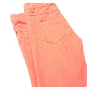 Coral stretchy skinnies ! Only worn once