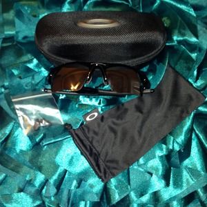Authentic Oakley half jacket sunglasses