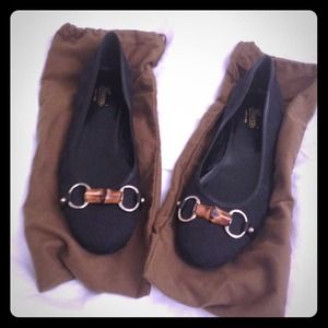 Gucci black flats