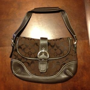 Brown coach hand bag..Prices are negotiable