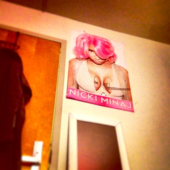 Nicki Minaj - Picture 1 of 1