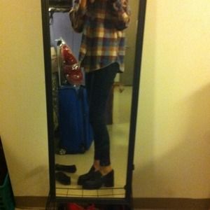 Throwback '90s Style Steve Madden Heels