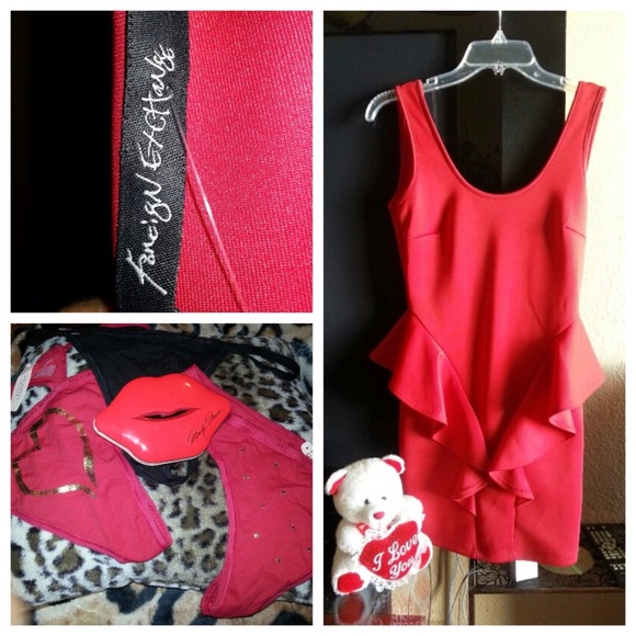 🚫RESERVED 4 @cynthiabec🚫 SEXY ROMANCE DRESS♥♥