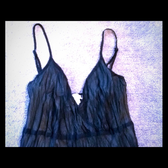 RESERVED @rgjordan - White House Black Market Top