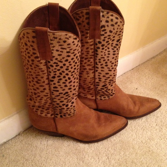 Guess by Georges Marciano Cowgirl boot