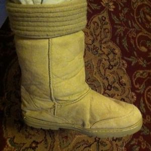 🚫SOLD🚫in bundle with Men's classic, tan slacks