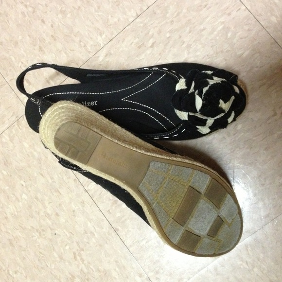 Bundle for missingmykam! Wedge from Naturalizer. - Picture 3 of 4