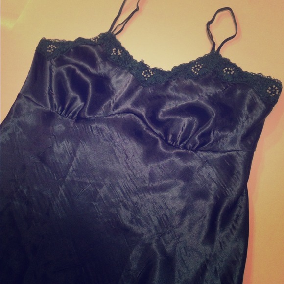 Deep blue/green silk like cami wi/lace/bead detail