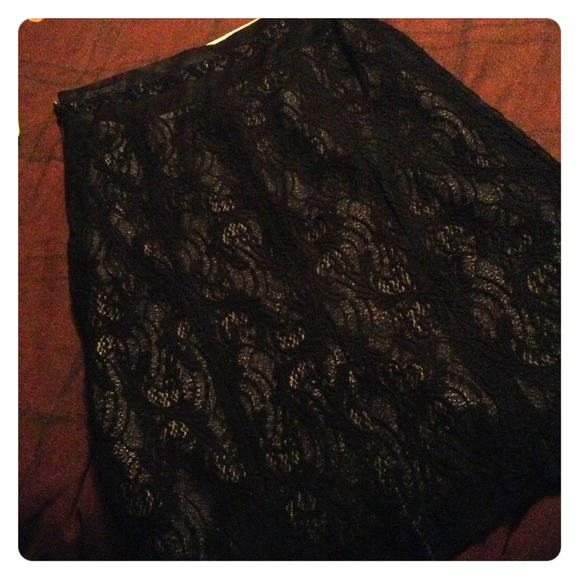 Black lace skirt***reduced***