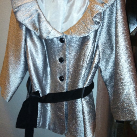 Jacket - Picture 4 of 4