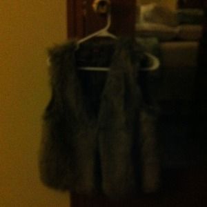 Fur vest 25$