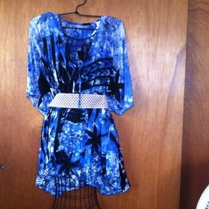 Island Beach pullover