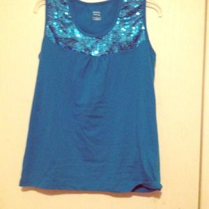 Medium Jennifer Lauren shirt