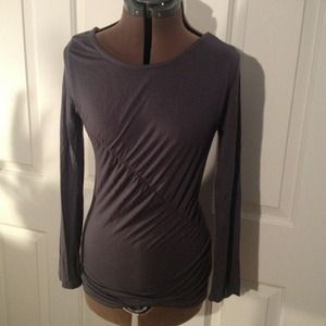 Grey long sleeve shirt
