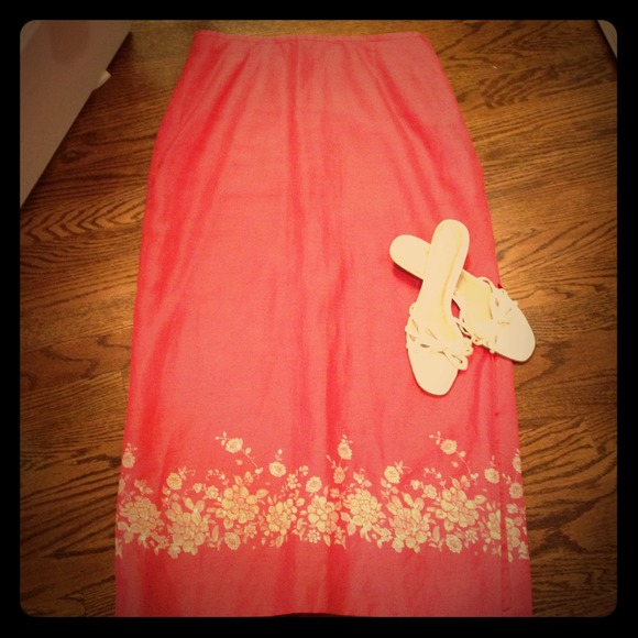 Long coral linen skirt