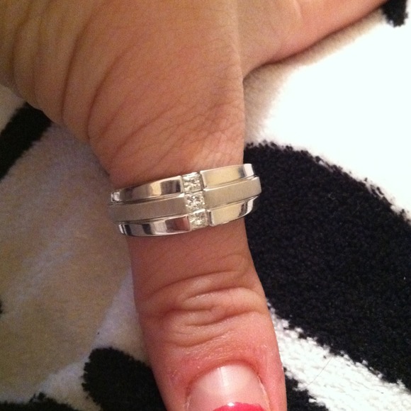 Gorgeous💎man's ring. - Picture 2 of 4