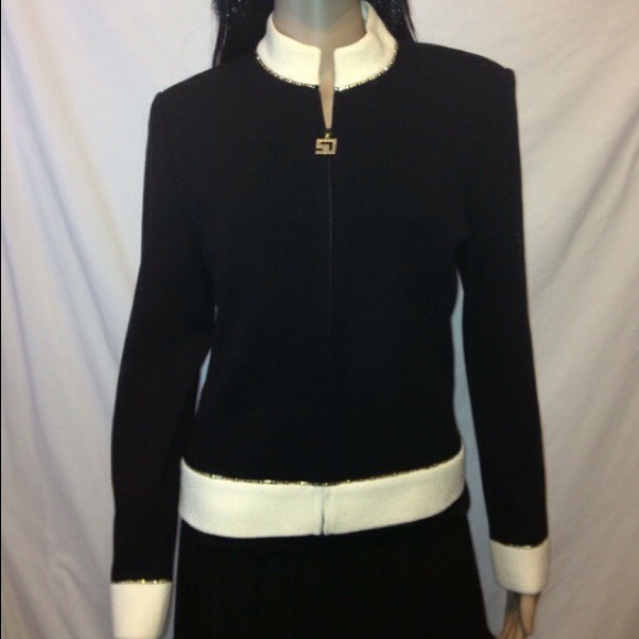 ***SOLD***ST. JOHN COLLECTION BLACK JACKET