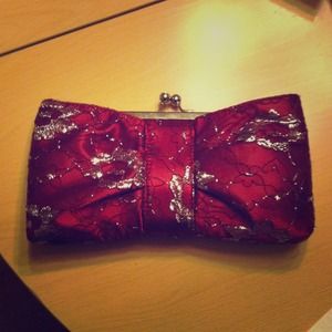 Lulu Townsend "Bow" clutch